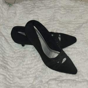 It's OK black dress shoes size 8